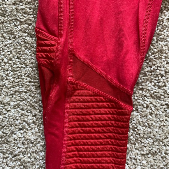 Red Fabletics leggings - Picture 3 of 3